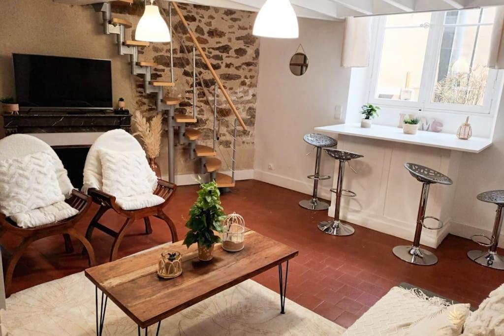 Charmant Duplex En Centre-Ville Λε Μανς Εξωτερικό φωτογραφία