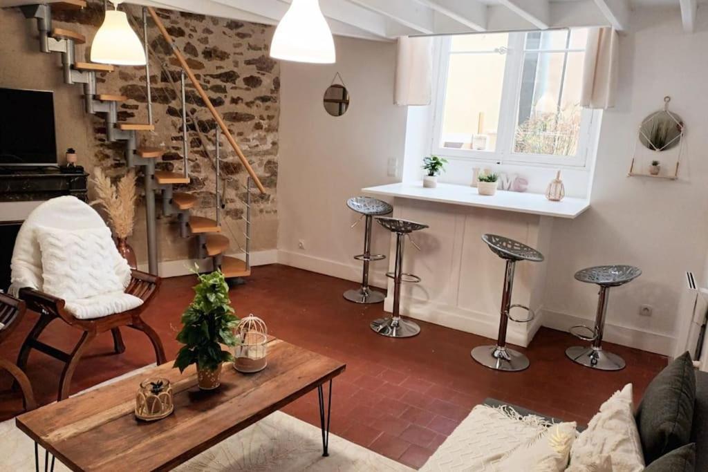 Charmant Duplex En Centre-Ville Λε Μανς Εξωτερικό φωτογραφία
